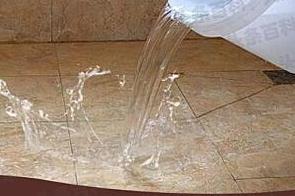 莫力达漏水维修 免砸砖防水材料该如何施工